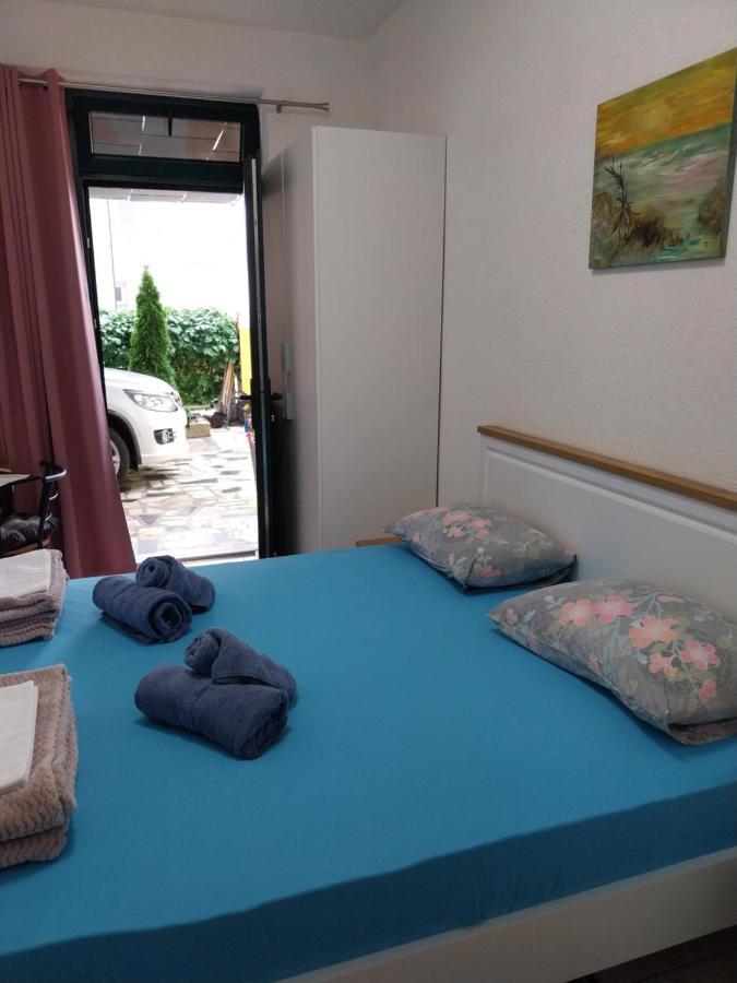 Sobe Kraft 1 Apartman Živogošće Kültér fotó